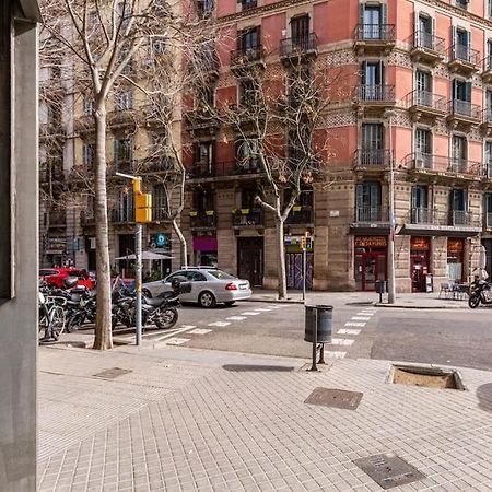 One Bedroom Apartment In Barcelona City Center المظهر الخارجي الصورة